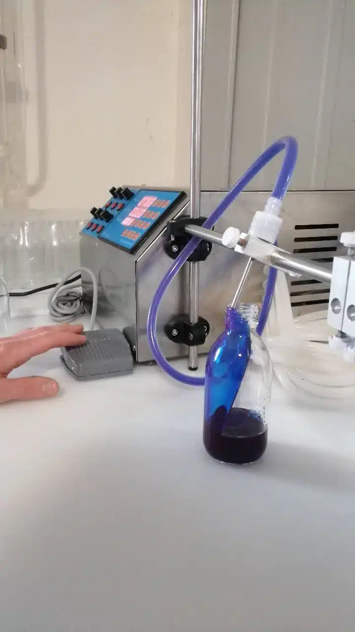extraction de la phycocyanine à froid sous forme liquide depuis la spiruline