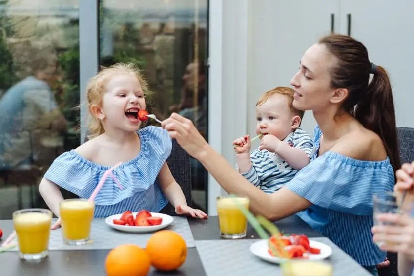 Fruits et jus de fruits : sont-ils bons pour les enfants ?